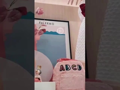 Armario de niños con puertas de 150 grados