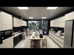 Video en el sitio ((Tailandia)